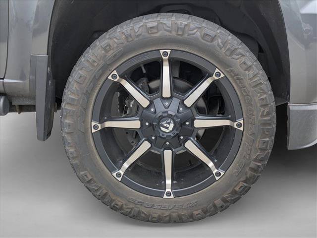 Used 2016 GMC Canyon SLE w/ All Terrain Package AWD/4WD image 9