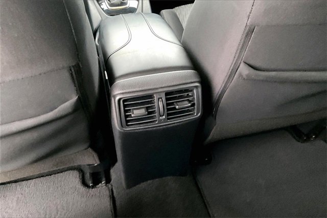 Certified 2020 Nissan Rogue SV image 30