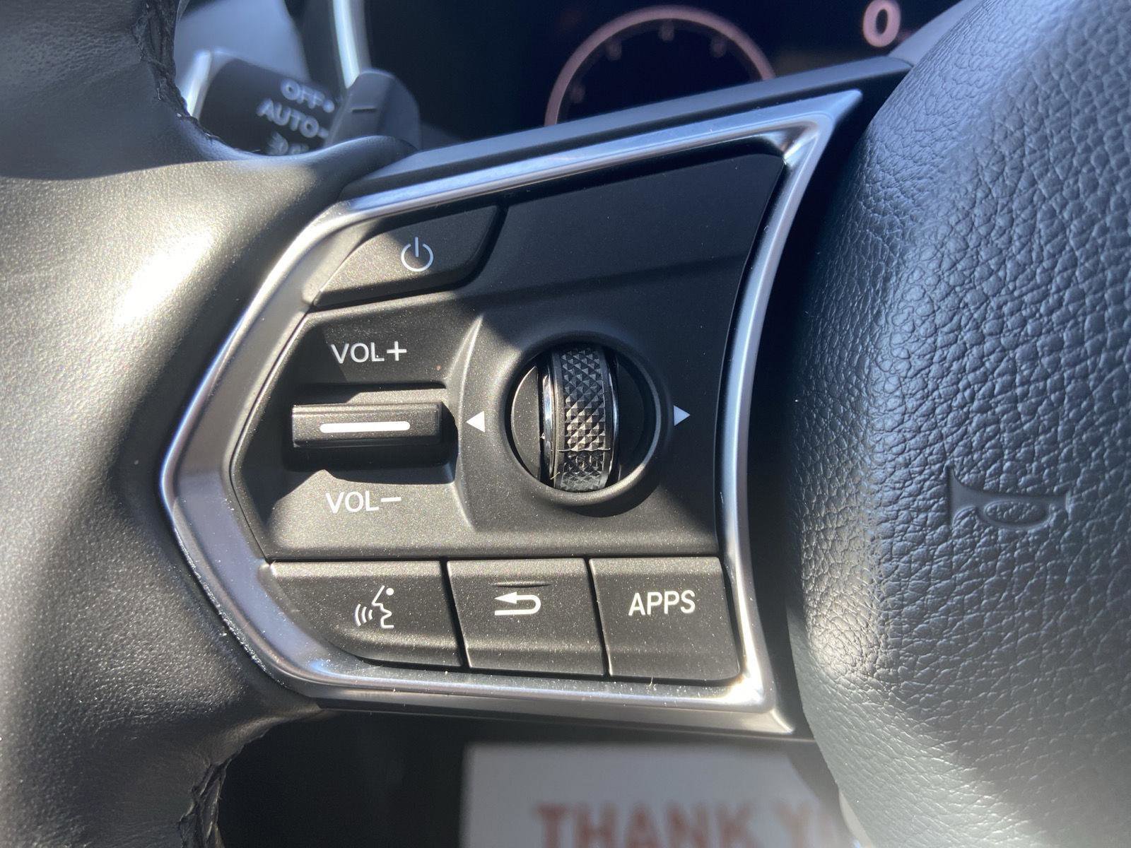 Used 2023 Acura MDX SH-AWD w/ Technology Package image 40