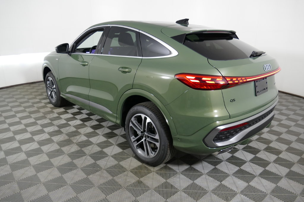 New 2026 Audi Q5 Premium AWD/4WD image 5