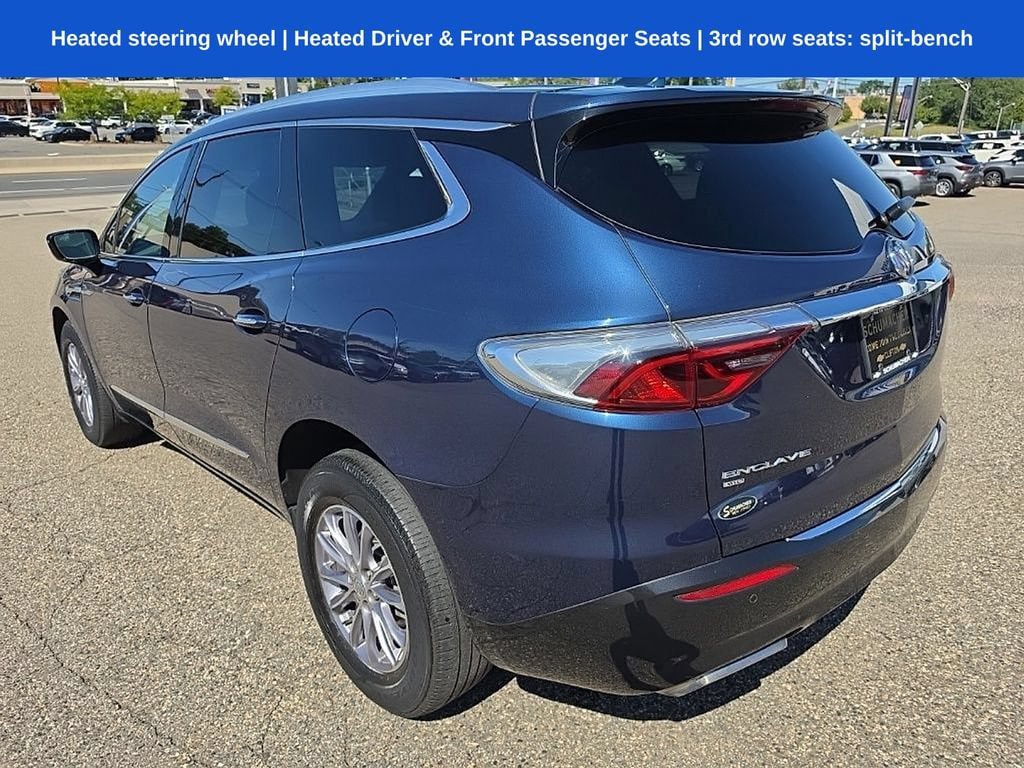 Used 2023 Buick Enclave Essence AWD/4WD image 5