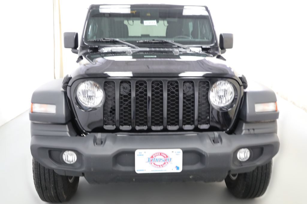 Used 2024 Jeep Wrangler Sport AWD/4WD image 12