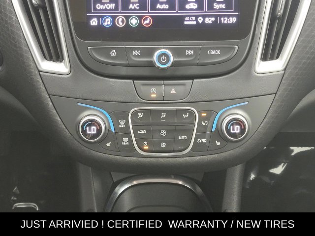 Used 2025 Chevrolet Malibu LT FWD image 23