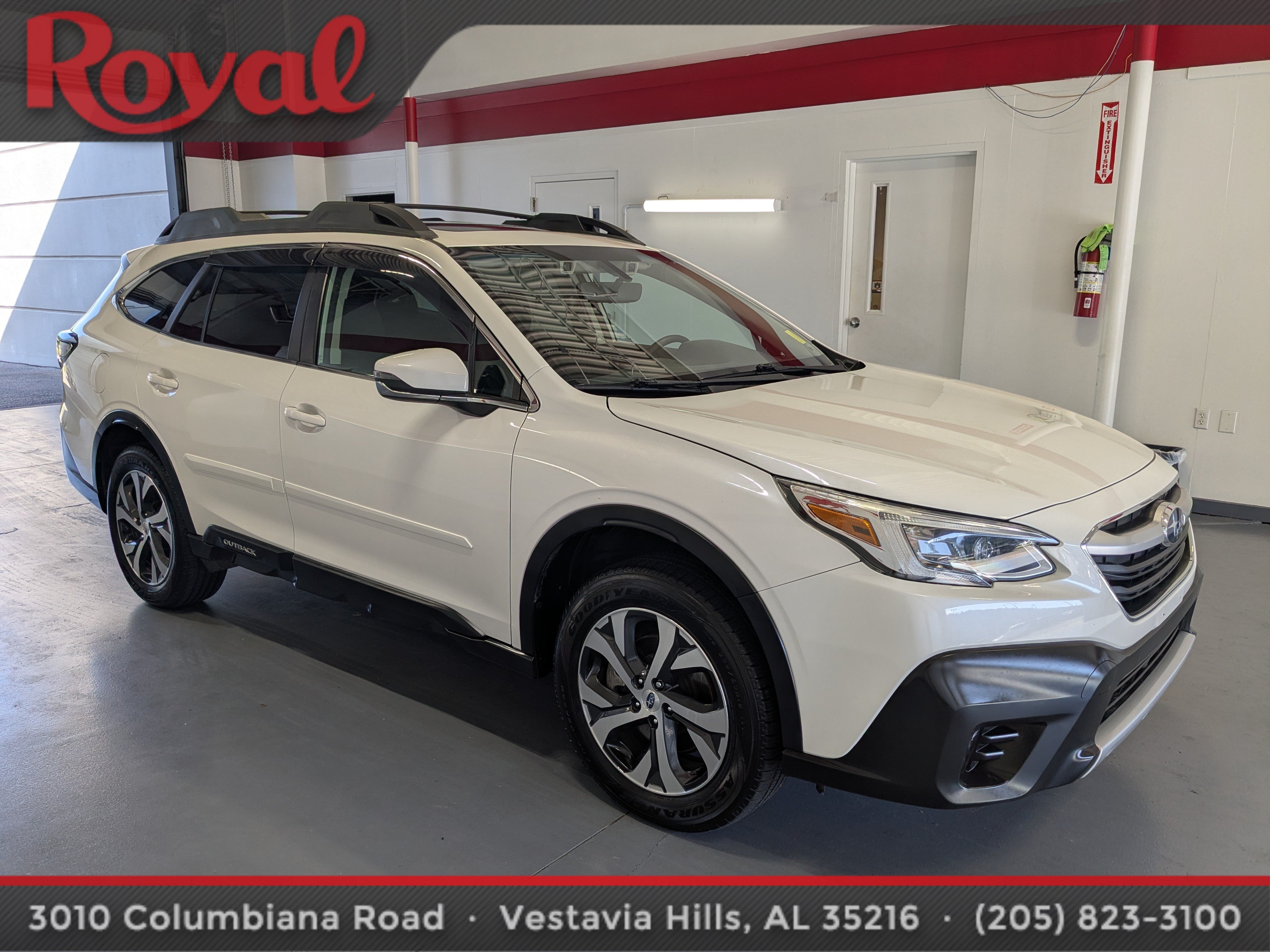 Used 2020 Subaru Outback Limited AWD/4WD image 5