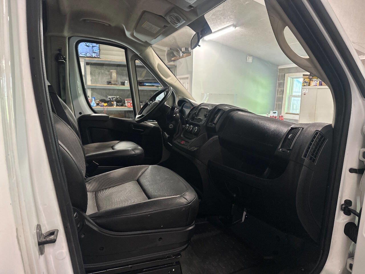 Used 2018 RAM ProMaster 1500 FWD image 11