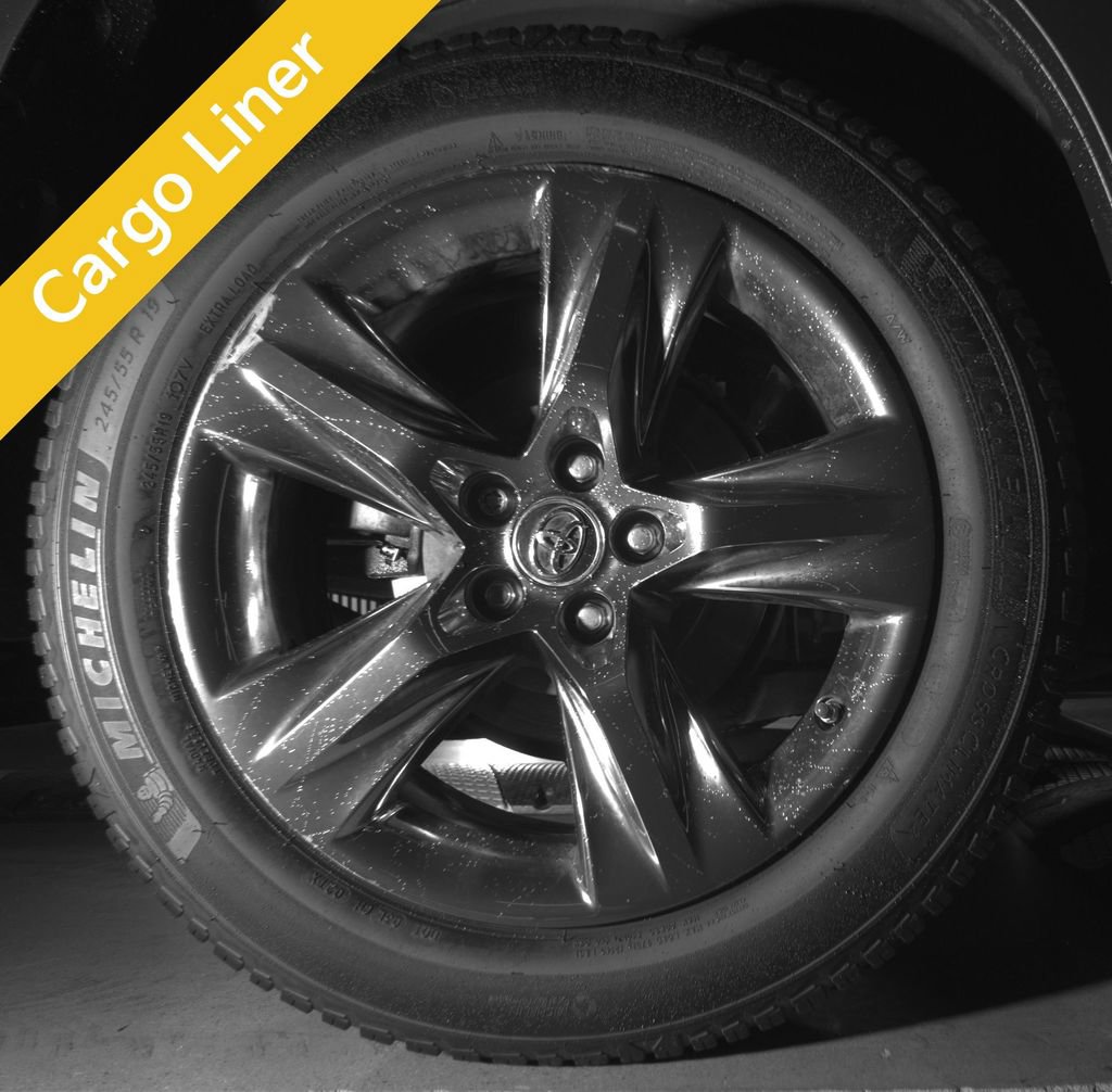 Used 2017 Toyota Highlander Limited Platinum AWD/4WD image 19