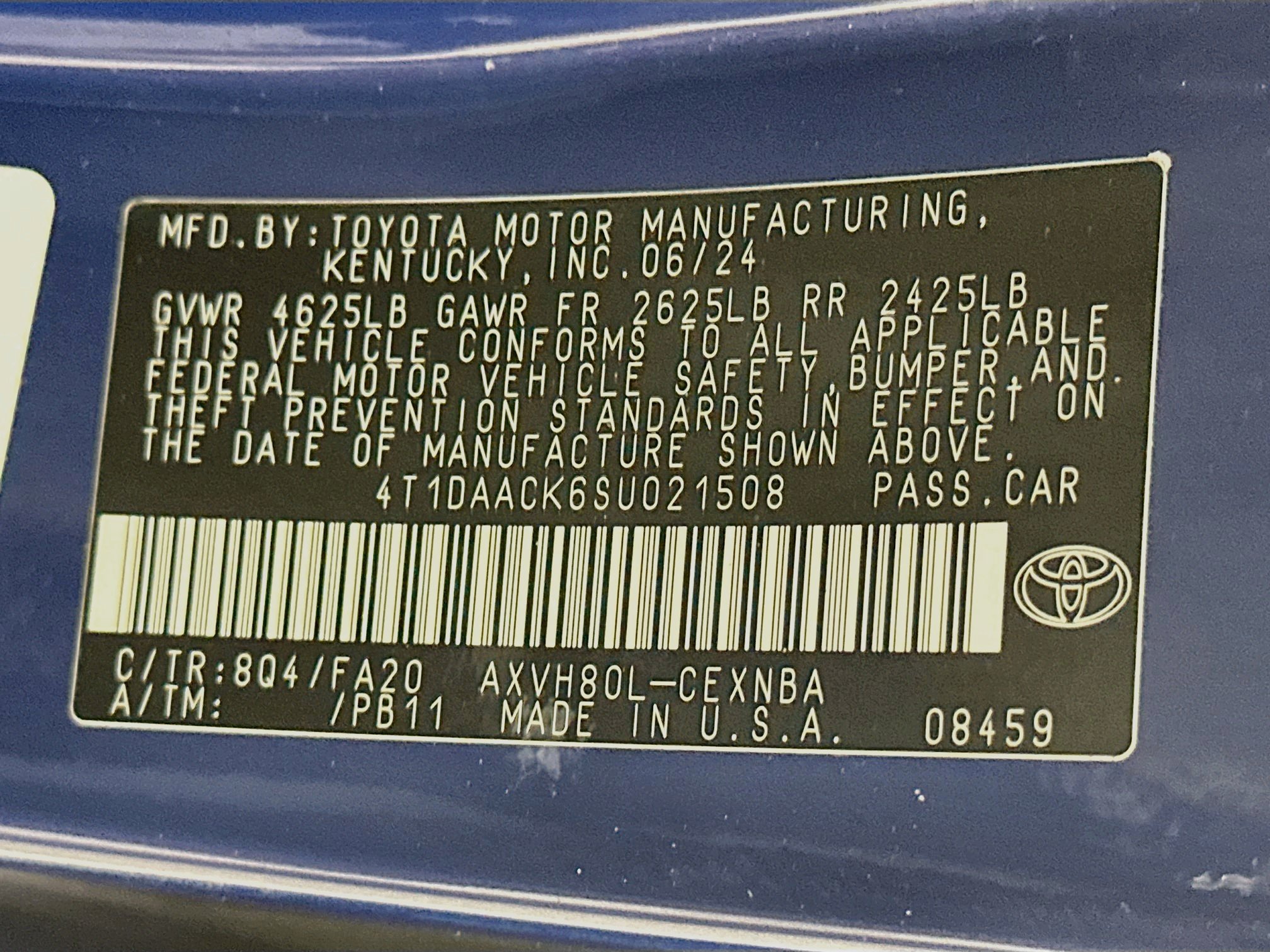 Used 2025 Toyota Camry LE FWD image 12