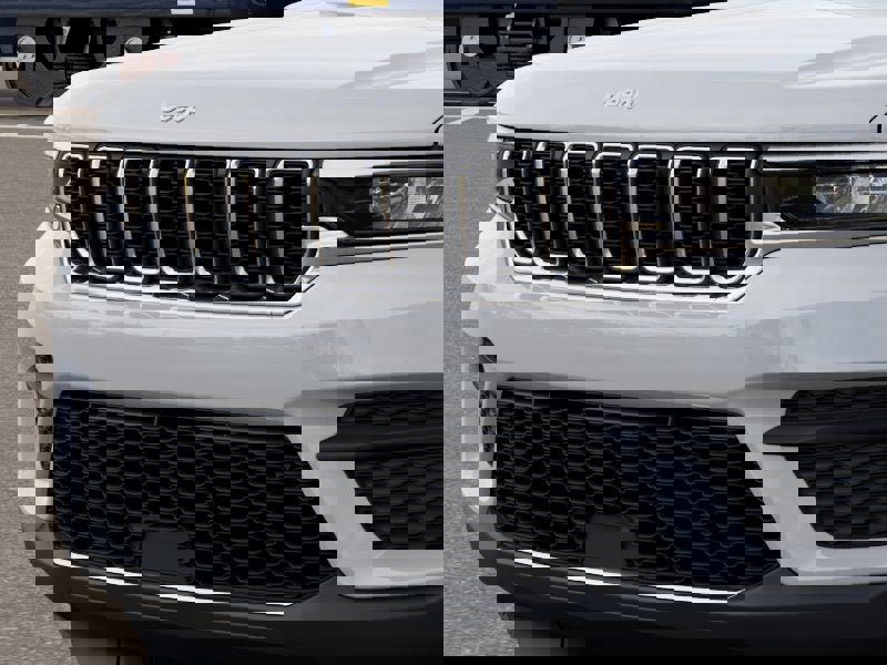 New 2026 Jeep Grand Cherokee Laredo X image 16