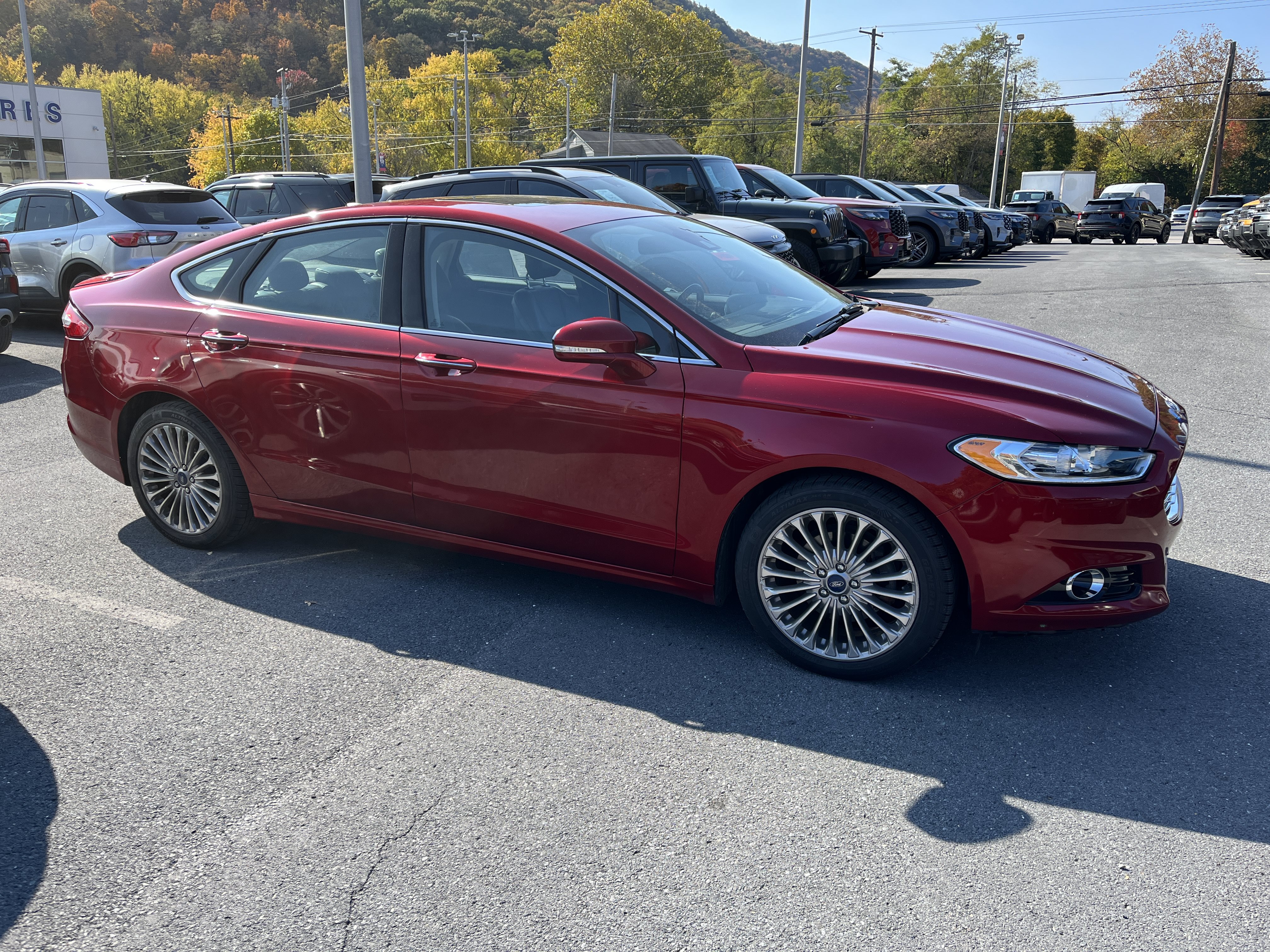 Used 2013 Ford Fusion Titanium w/ Titanium Driver Assist Pkg AWD/4WD image 5