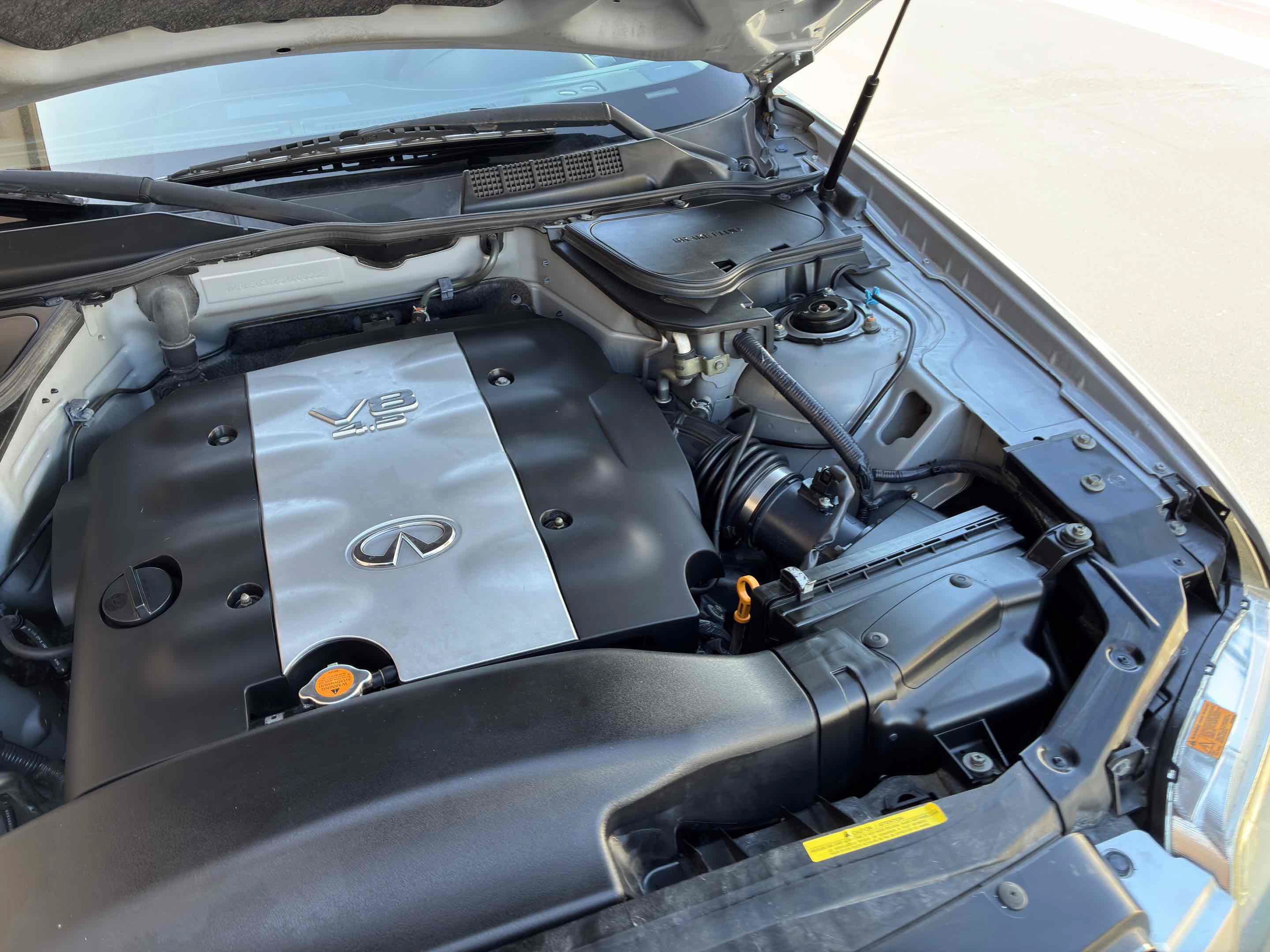 Used 2005 INFINITI FX45 AWD w/ (U01) Technology Pkg image 54