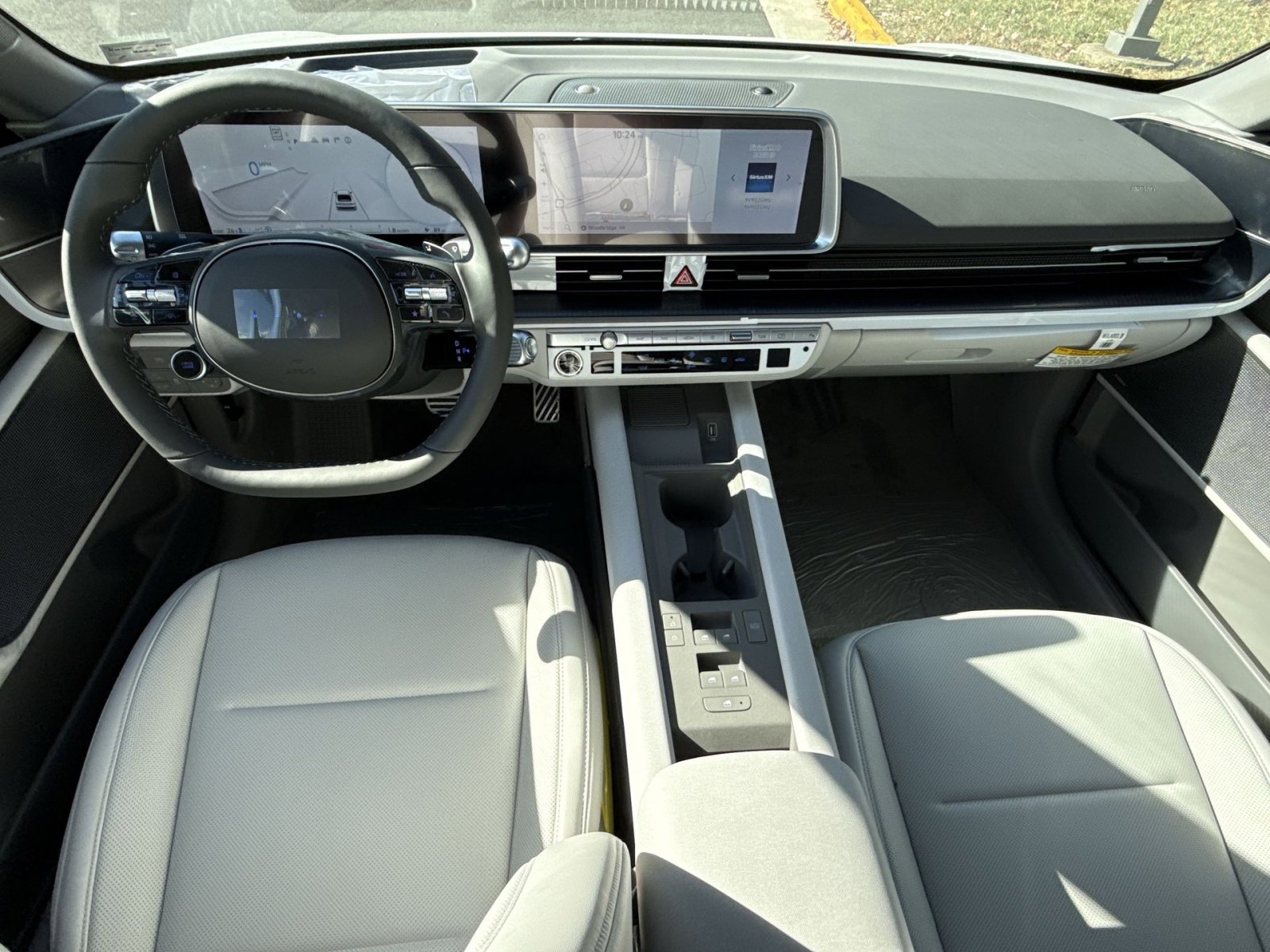 New 2025 Hyundai Ioniq 6 Limited image 22