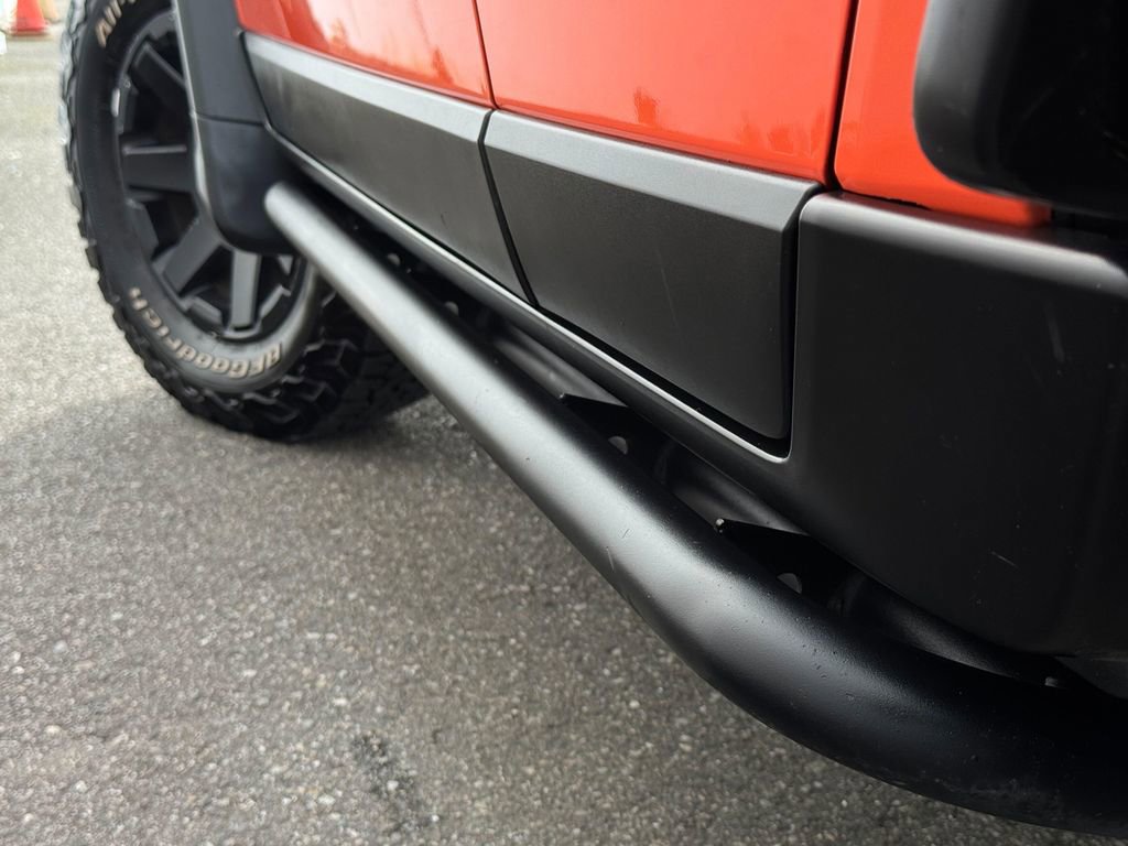 Used 2014 Toyota FJ Cruiser 4WD w/ Convenience Package image 28