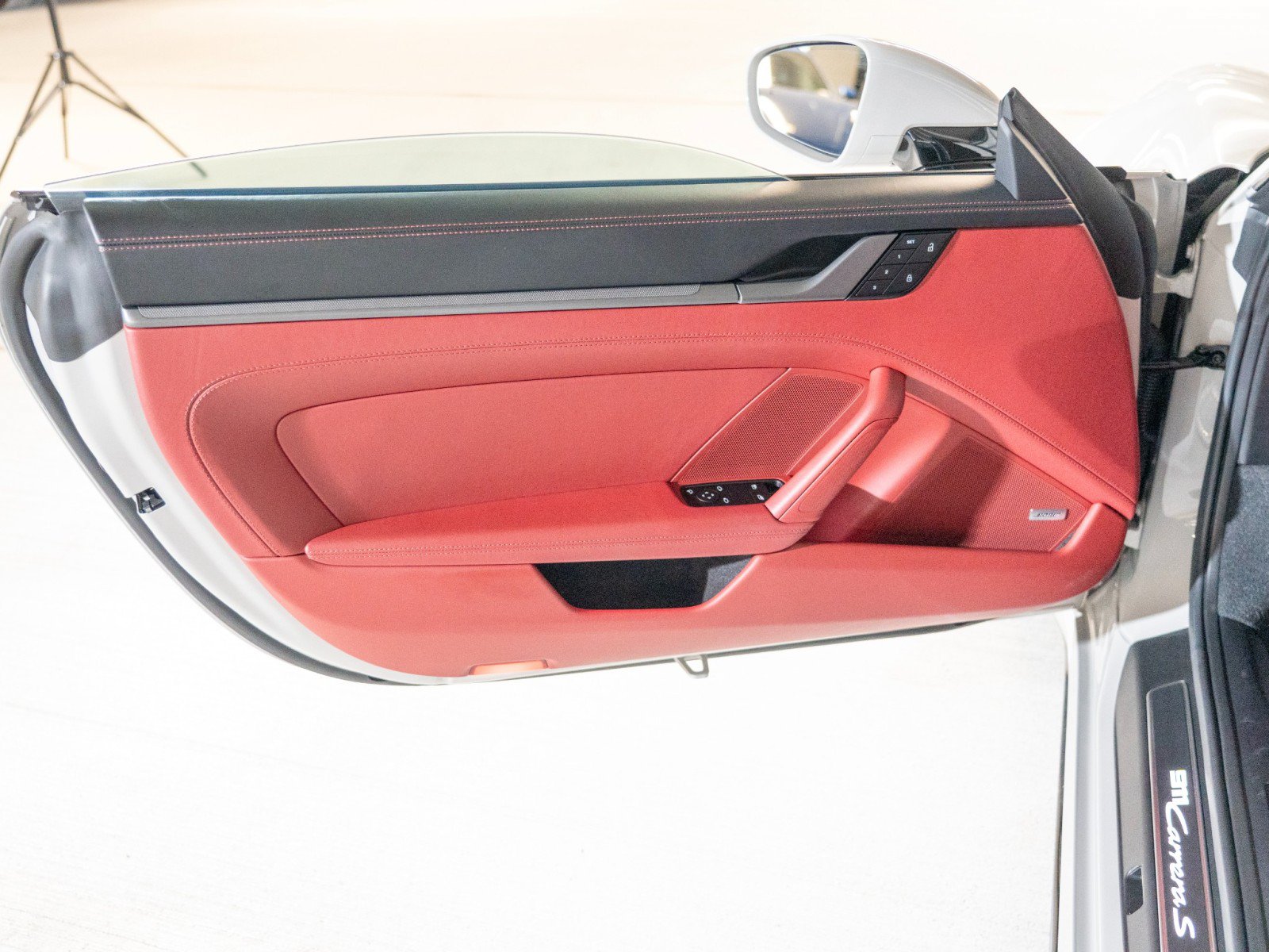 Certified 2024 Porsche 911 Carrera S RWD image 16