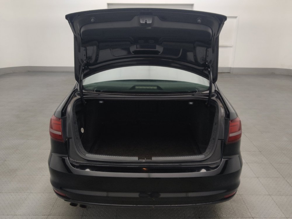 Used 2016 Volkswagen Jetta SE FWD image 29