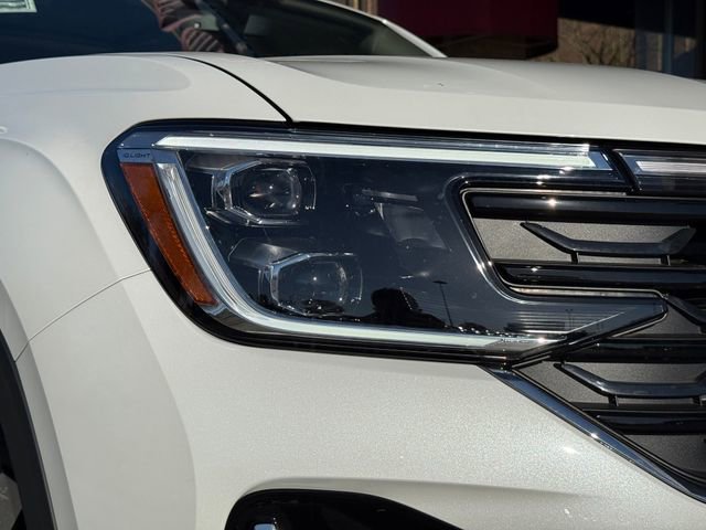 New 2026 Volkswagen Atlas SEL Premium R-Line image 3