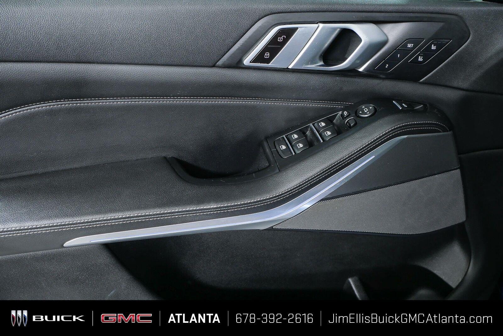 Used 2019 BMW X5 xDrive40i w/ M Sport Package AWD/4WD image 6