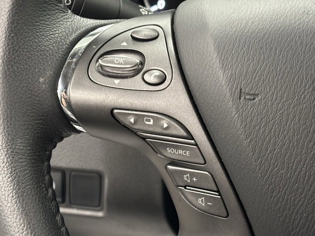 Used 2024 Nissan Murano SV w/ SV Midnight Edition Package image 18