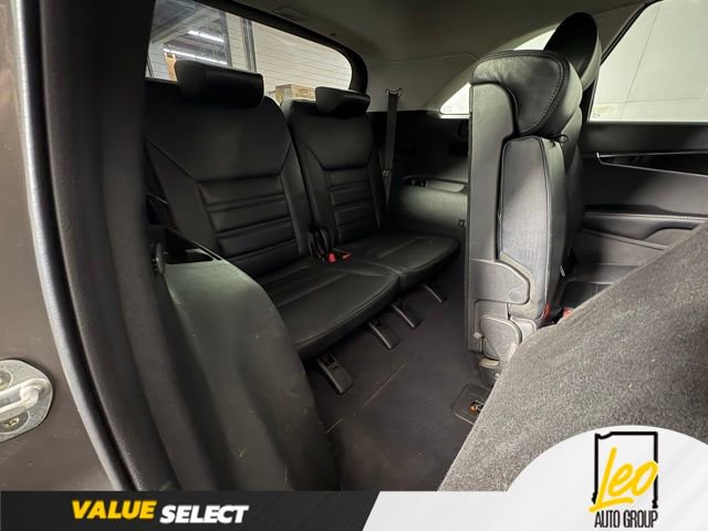 Used 2017 Kia Sorento EX w/ EX V6 Premium Package FWD image 19