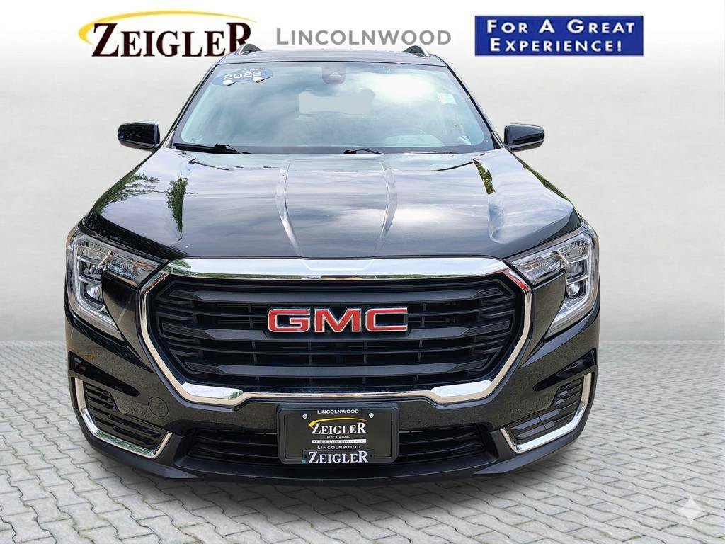 Certified 2022 GMC Terrain SLE w/ Driver Convenience Package AWD/4WD image 4