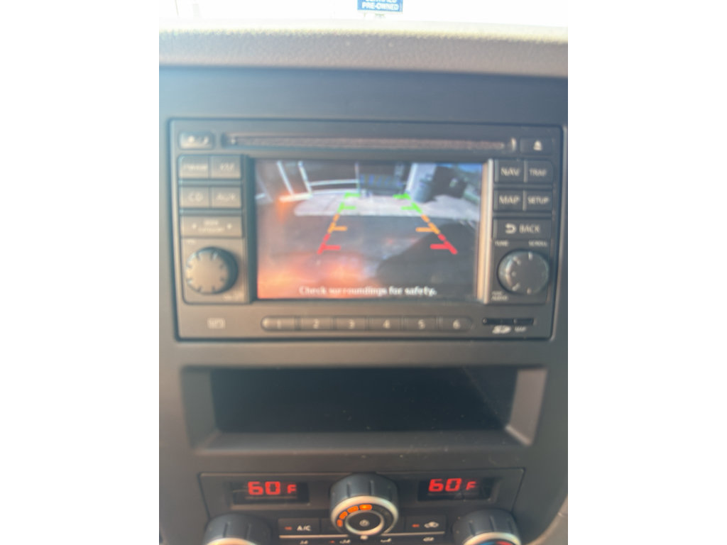 Used 2014 Nissan NV 3500 SL w/ Technology Package RWD image 11