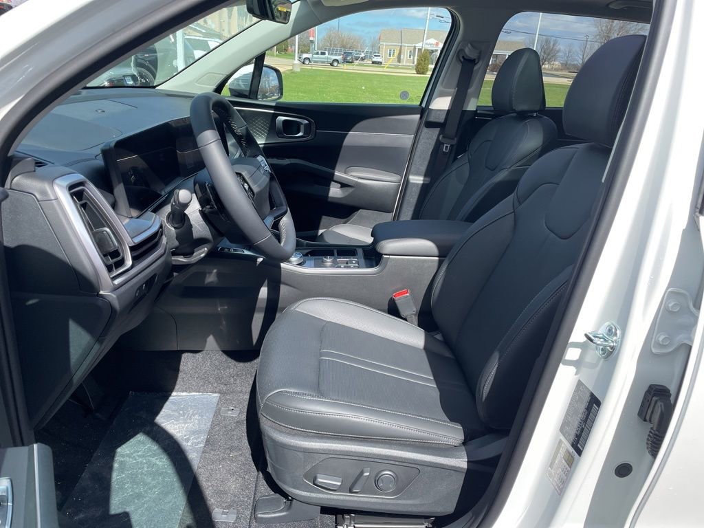 New 2026 Kia Sorento EX AWD/4WD image 8
