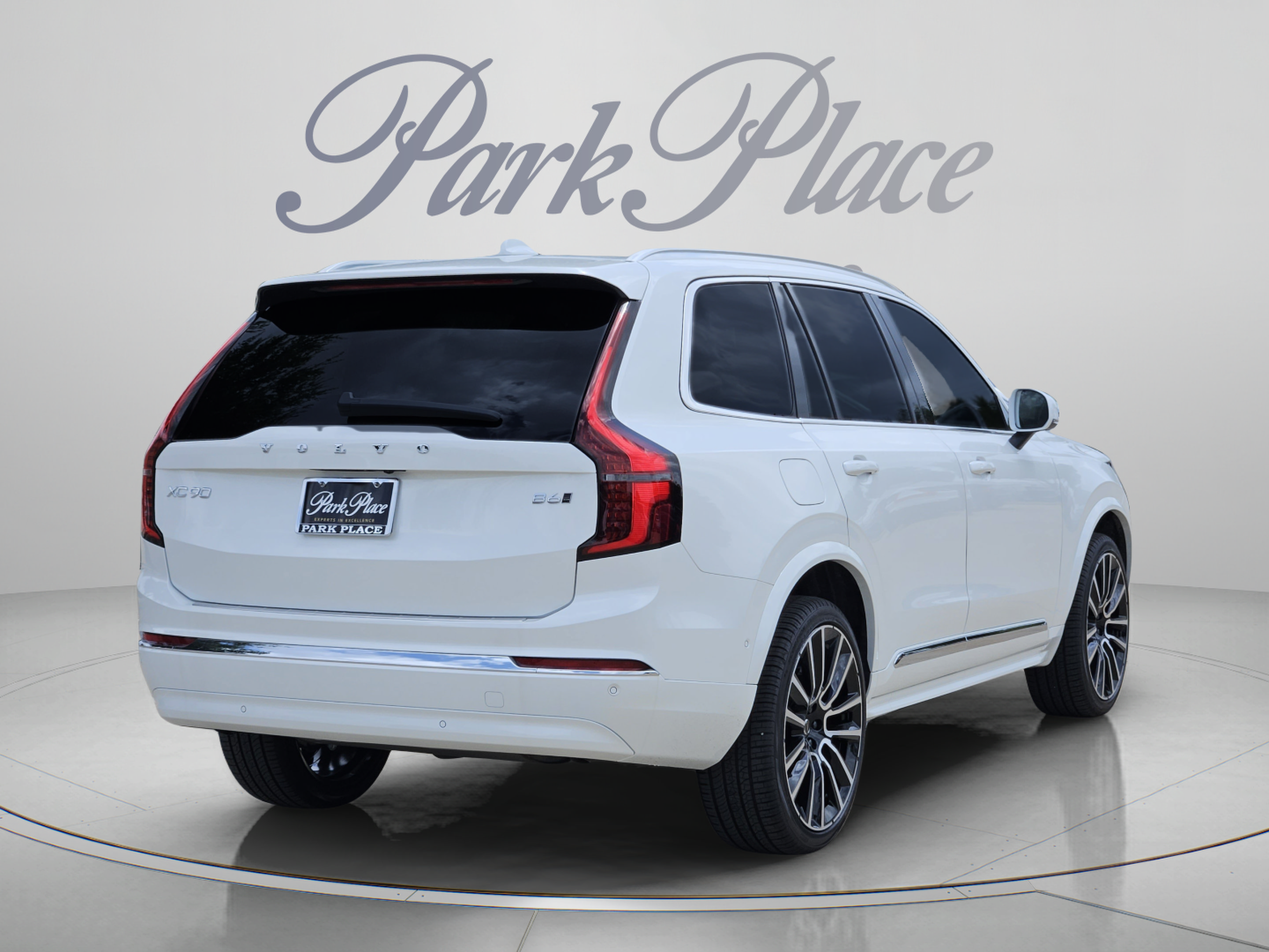 New 2026 Volvo XC90 B6 Plus w/ Protection Package Premier AWD/4WD image 6