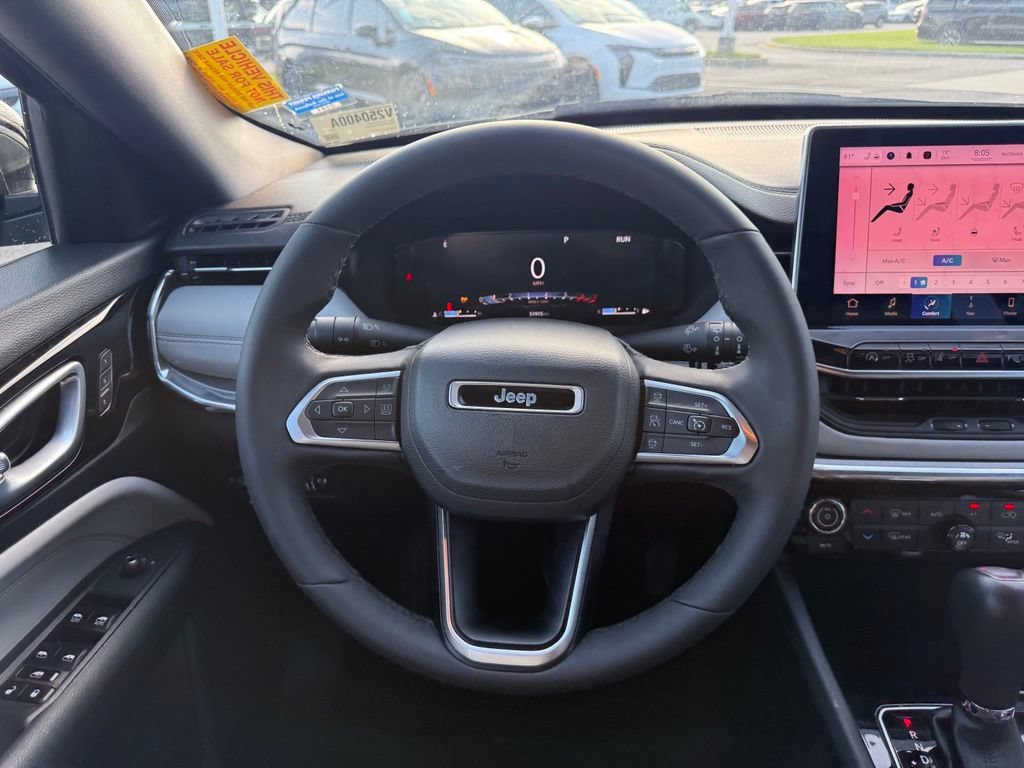 Used 2023 Jeep Compass Limited w/ Elite Group AWD/4WD image 7