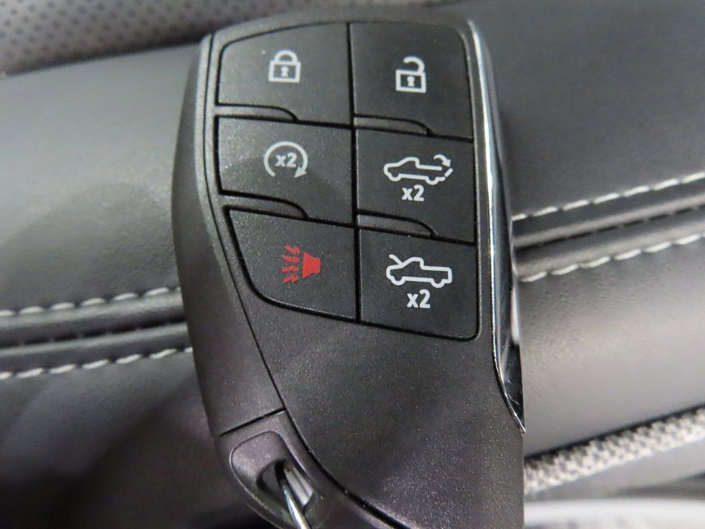 Used 2025 GMC Sierra EV Denali image 75