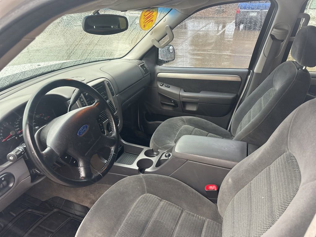 Used 2003 Ford Explorer XLT AWD/4WD image 14