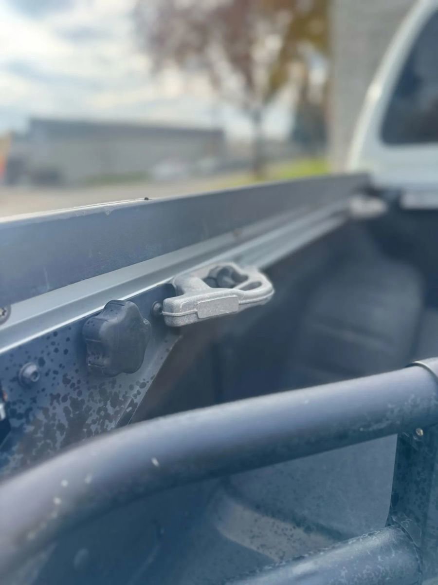 Used 2018 Nissan Frontier SV w/ Value Truck Package image 11