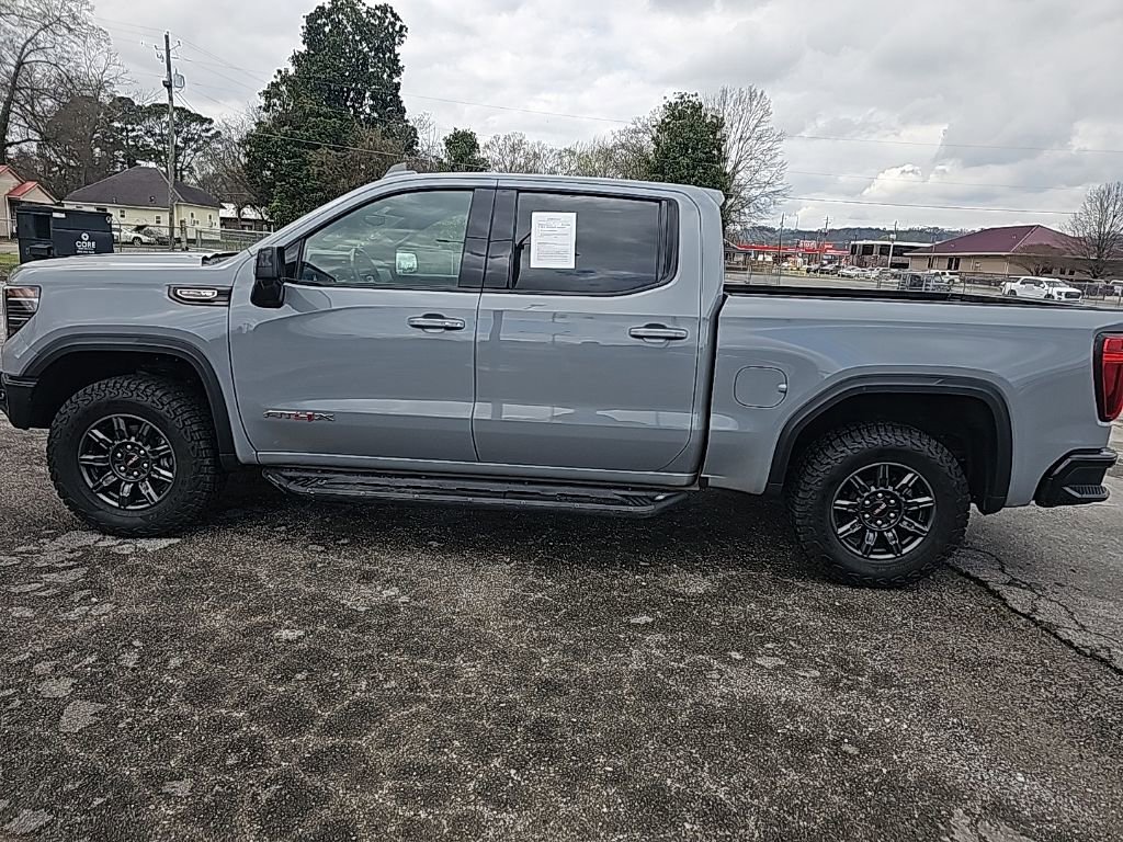 Used 2024 GMC Sierra 1500 AT4X image 11