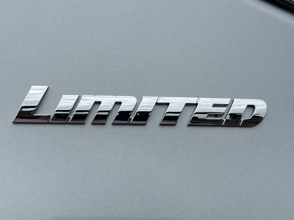 New 2026 Toyota Tundra Limited AWD/4WD image 12