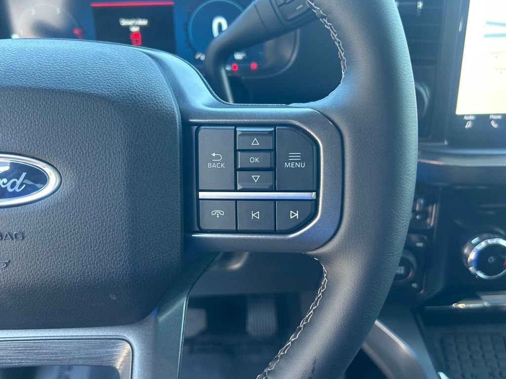 New 2025 Ford F350 Lariat w/ Lariat Ultimate Package image 40