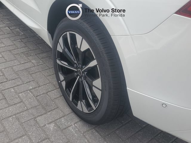 New 2026 Volvo XC60 T8 Plus w/ Protection Package Premier AWD/4WD image 5