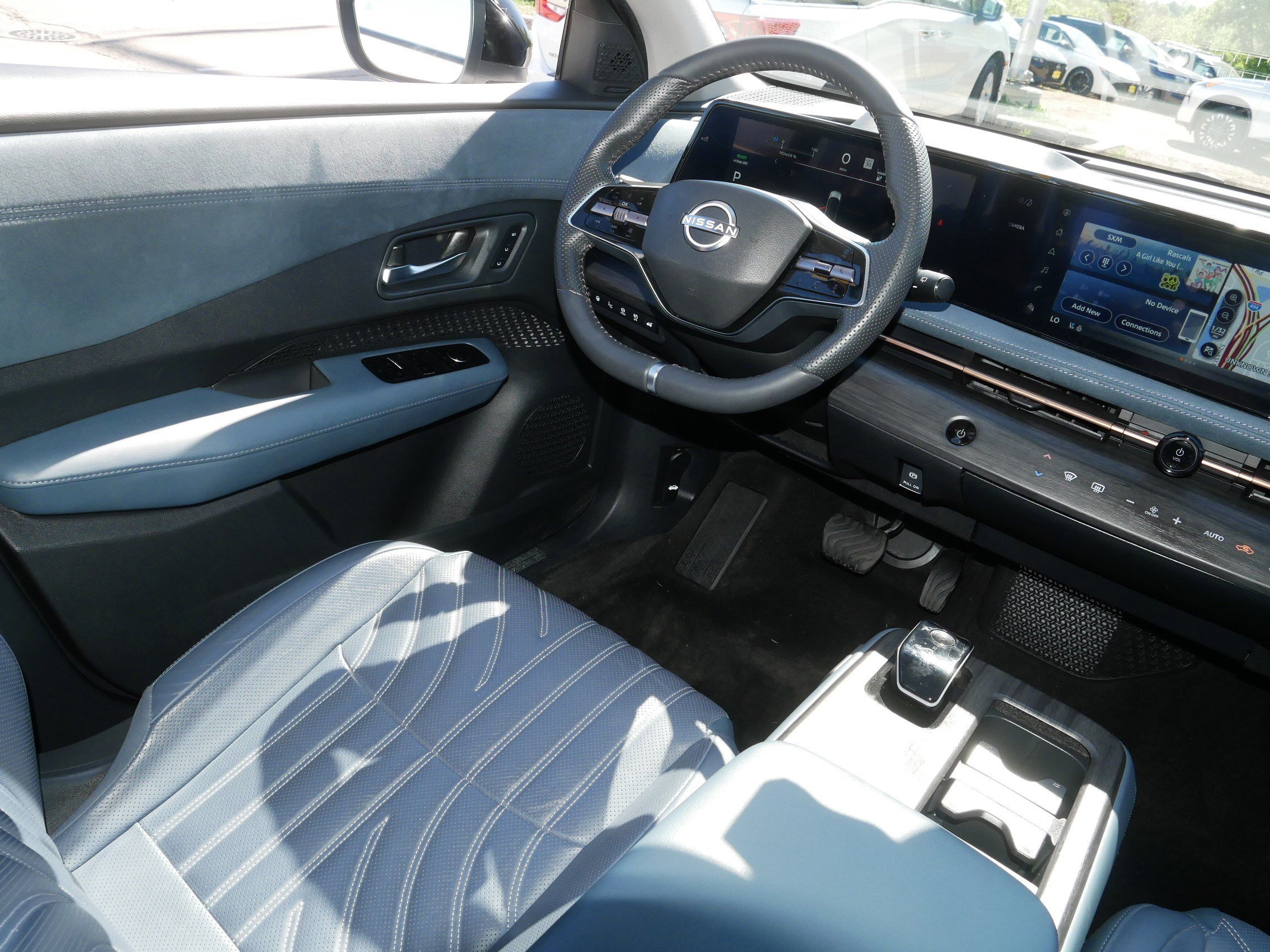 Certified 2024 Nissan Ariya AWD image 9