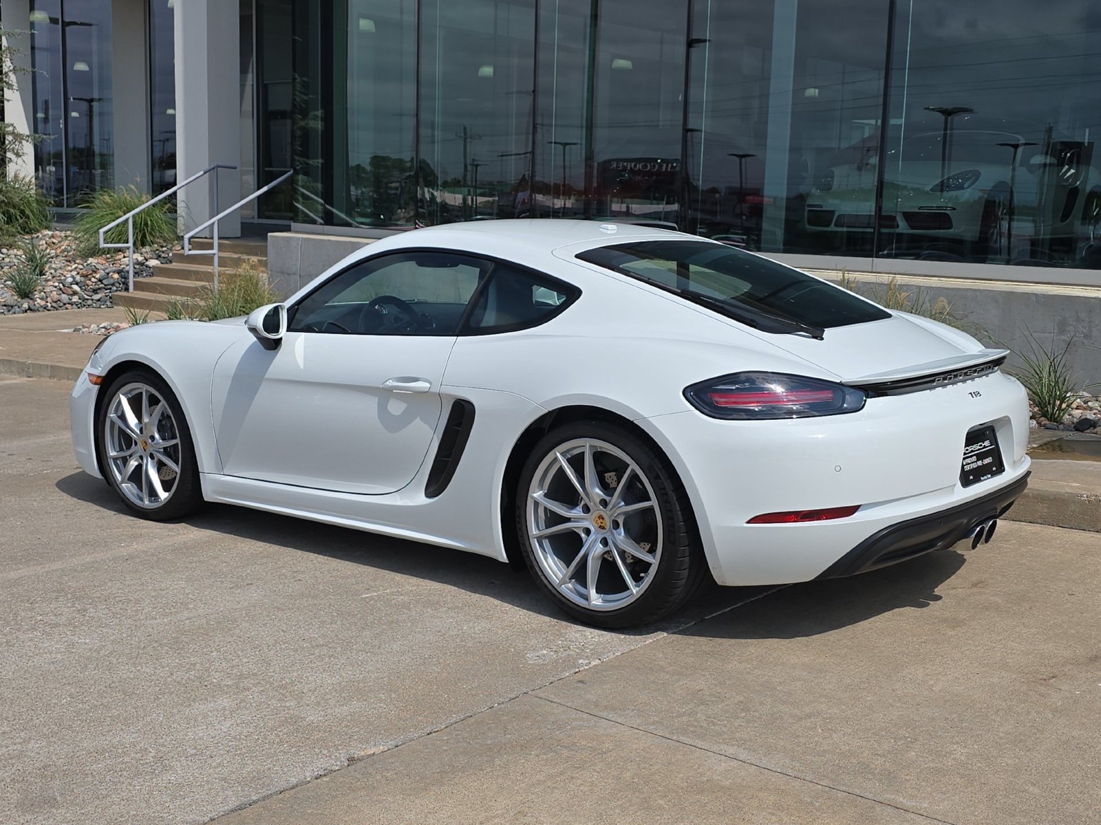 Certified 2024 Porsche 718 Cayman w/ Premium Package RWD image 3