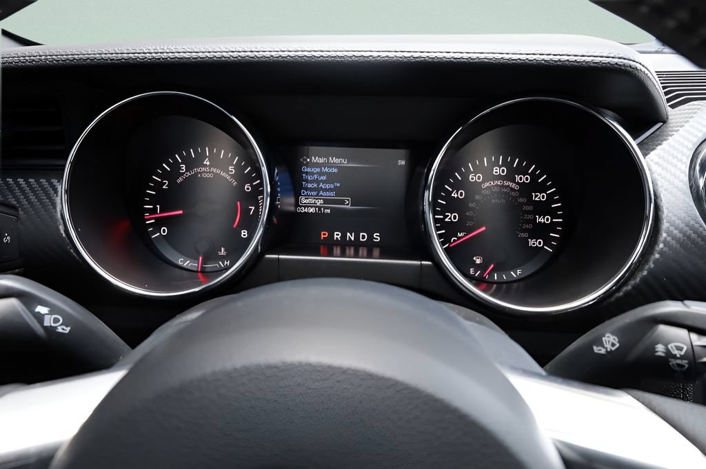 Used 2015 Ford Mustang Coupe RWD image 29