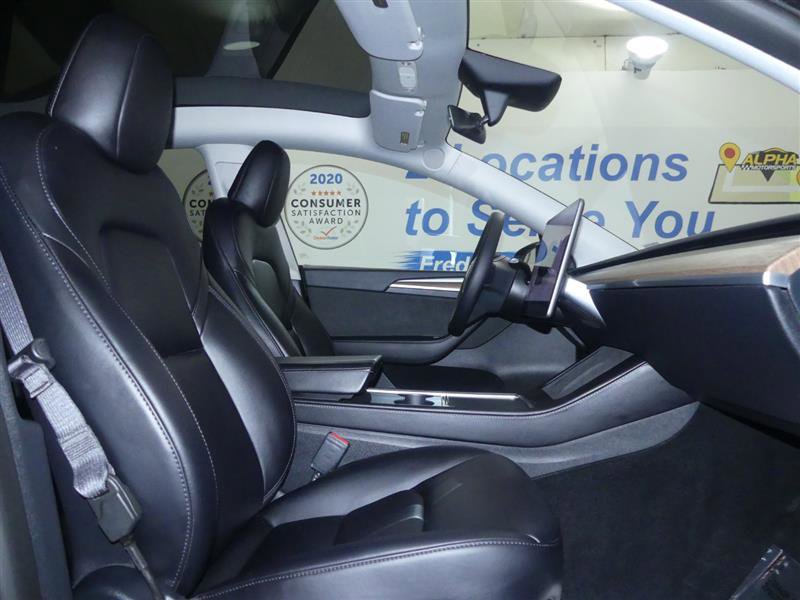 Used 2024 Tesla Model Y 2WD image 6