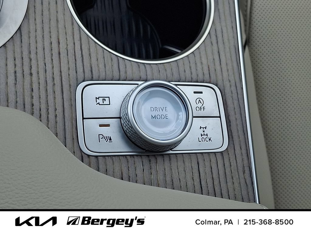 Used 2025 Genesis GV80 2.5T Prestige AWD/4WD image 30