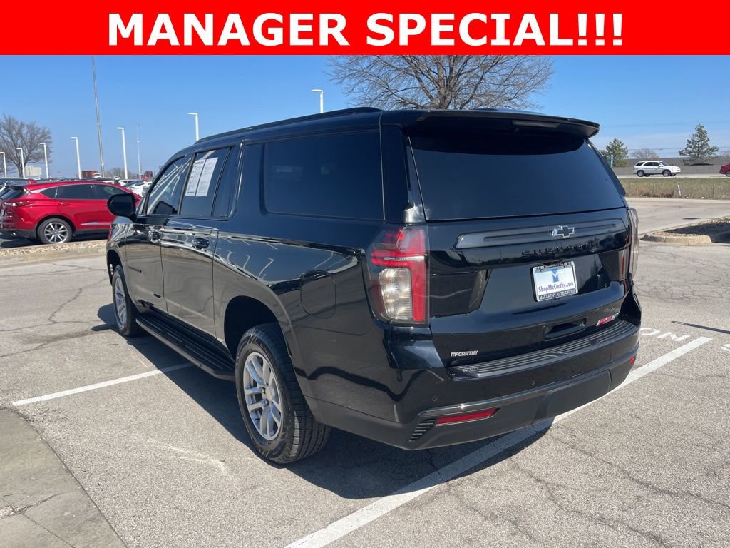 Used 2022 Chevrolet Suburban RST AWD/4WD image 5