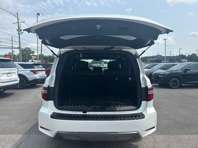 Used 2023 Nissan Armada Platinum w/ Captain's Chairs Package AWD/4WD image 9