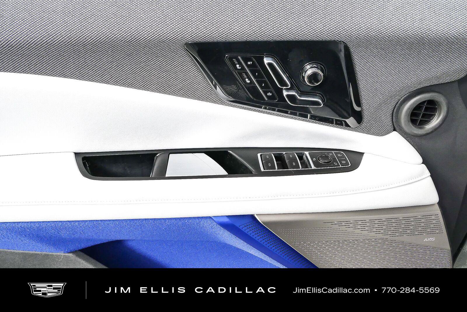 New 2027 Cadillac Optiq Luxury RWD image 7