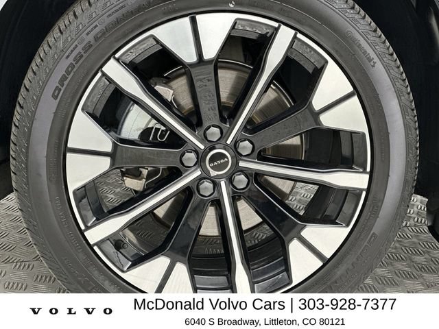 Used 2026 Volvo XC60 B5 Plus w/ Climate Package AWD/4WD image 10