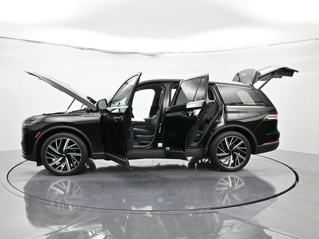 New 2025 Lincoln Aviator Reserve w/ Equipment Group 201A AWD/4WD image 46