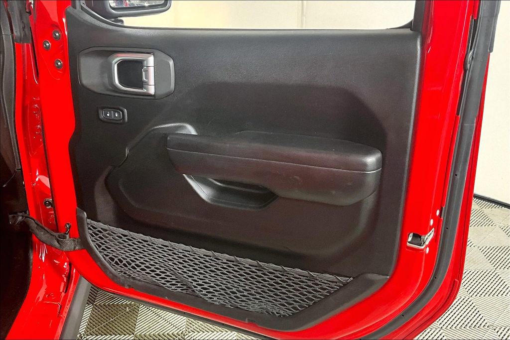 Used 2020 Jeep Gladiator Rubicon image 23
