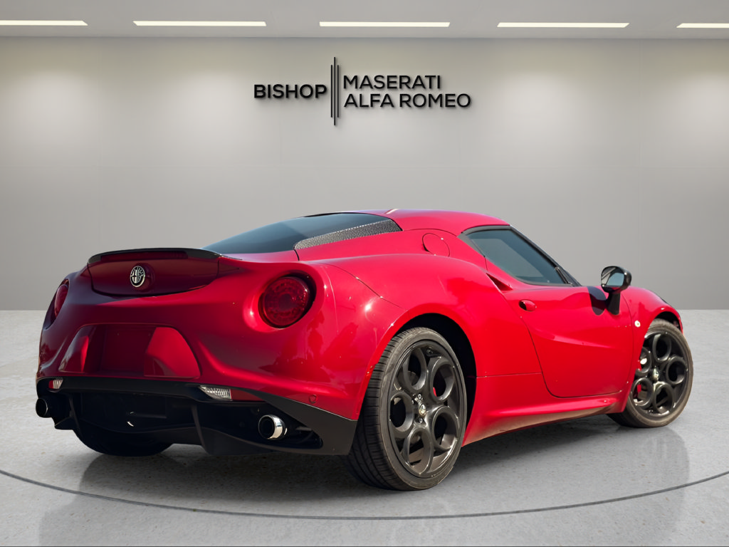 Used 2015 Alfa Romeo 4C Launch Edition w/ Convenience Group RWD image 5