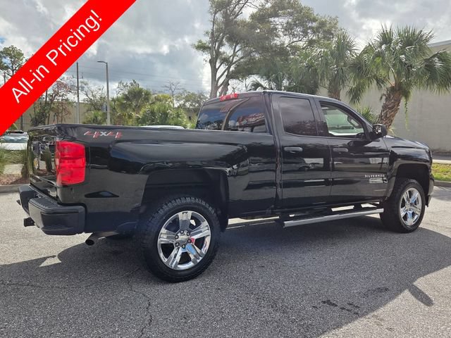 Used 2018 Chevrolet Silverado 1500 Custom w/ Custom Value Package AWD/4WD image 5