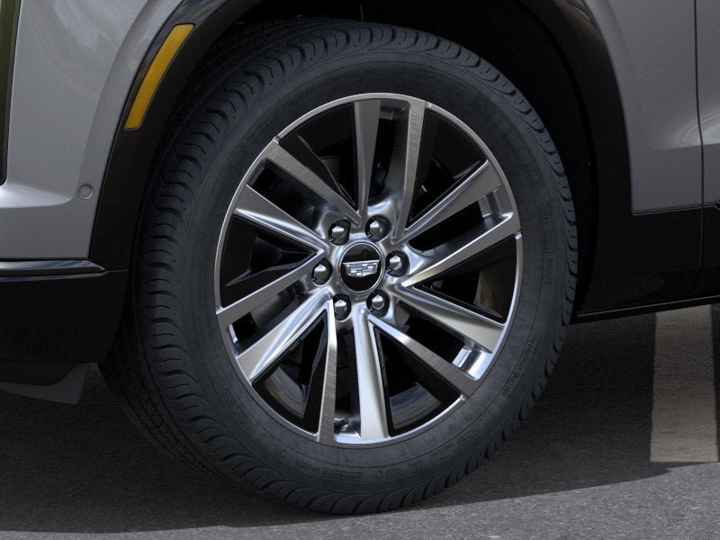 New 2026 Cadillac Vistiq Sport w/ LPO, Floor Liner Package AWD/4WD image 9