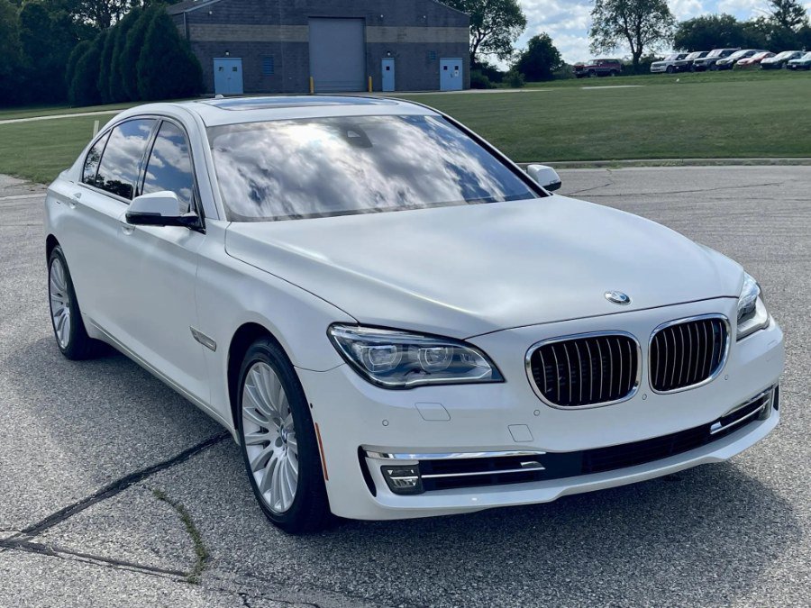 Used 2014 BMW 760Li image 11
