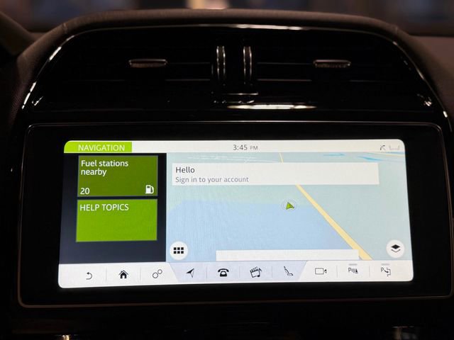 Used 2018 Jaguar F-PACE S image 30